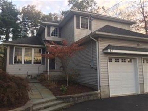 42 LINCOLN AVE, West Milford, NJ 07480