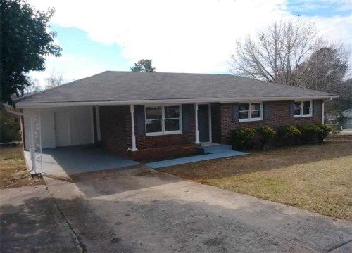 149 Valley Rd, Jackson, GA 30233