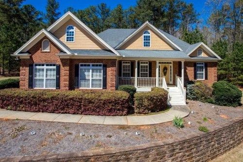 2213 Crescent Walk, Conyers, GA 30094