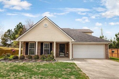 5905 Raventree Ct, Atlanta, GA 30349