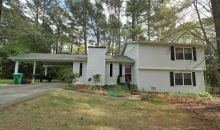 1034 Chartley Dr SW Lilburn, GA 30047