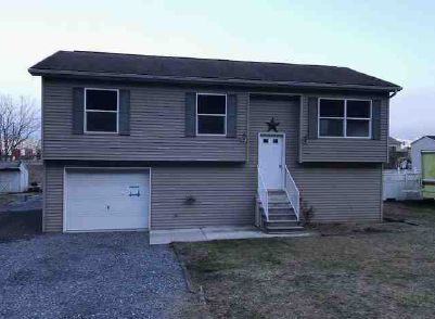 9507 Pineville Rd, Shippensburg, PA 17257