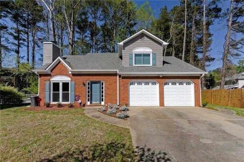 902 Chateau Ct SE, Smyrna, GA 30082