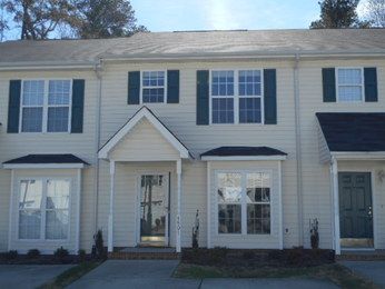 4807 Tanglewood Oaks St, Raleigh, NC 27610