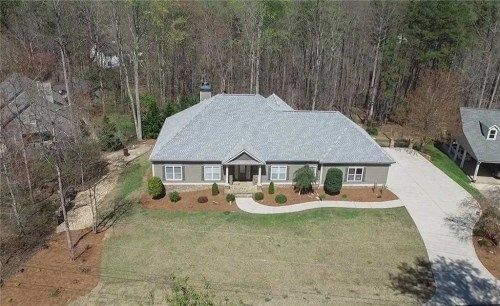 9605 Cove Point, Gainesville, GA 30506