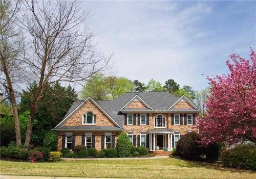 757 Vinings Estates Dr SE, Mableton, GA 30126