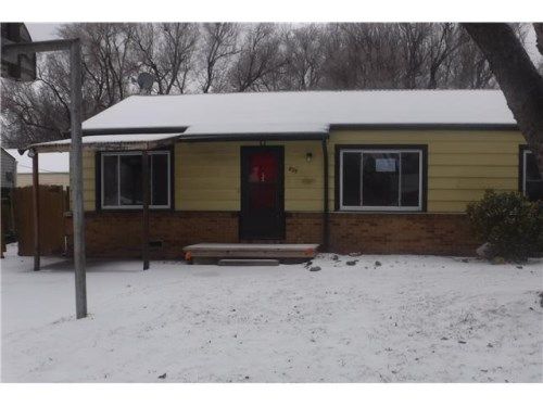 825 N Derby Ave, Derby, KS 67037