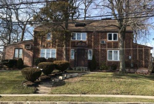 445 Wilson Ave, Staten Island, NY 10312