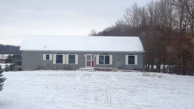 9503 Babcock Rd, Bellevue, MI 49021