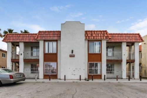 5303 Del Gado Dr, Las Vegas, NV 89103