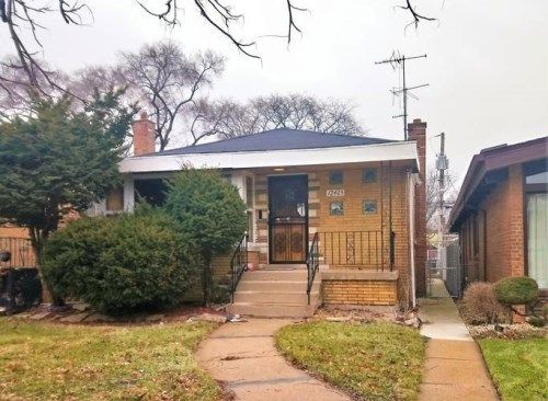 12425 S LA SALLE, Chicago, IL 60628