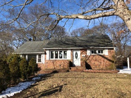 111 Noel Drive, Centereach, NY 11720
