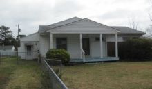 906 N Yaupon Ter Morehead City, NC 28557