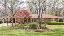 1488 Kahanna Dr Decatur, GA 30033