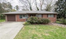 150 Lisa Dr Roswell, GA 30075