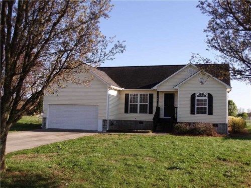 181 Sonora Dr SE, Calhoun, GA 30701