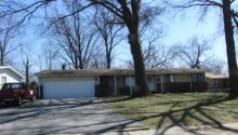 10804 Linnell Dr Saint Louis, MO 63136