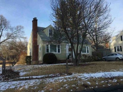 17 Nye St, Manchester, CT 06040