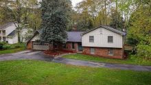 5 Pine Island Ct Roswell, GA 30076