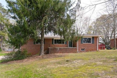 2516 Chambers Dr, Marietta, GA 30066