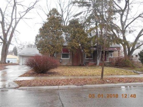 21819 ELIZABETH ST, Saint Clair Shores, MI 48080