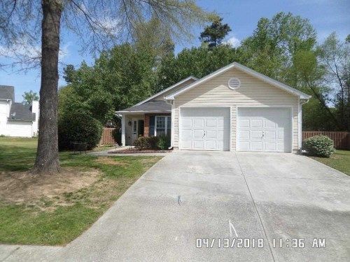 3798 Oakland Spring Ct, Snellville, GA 30039