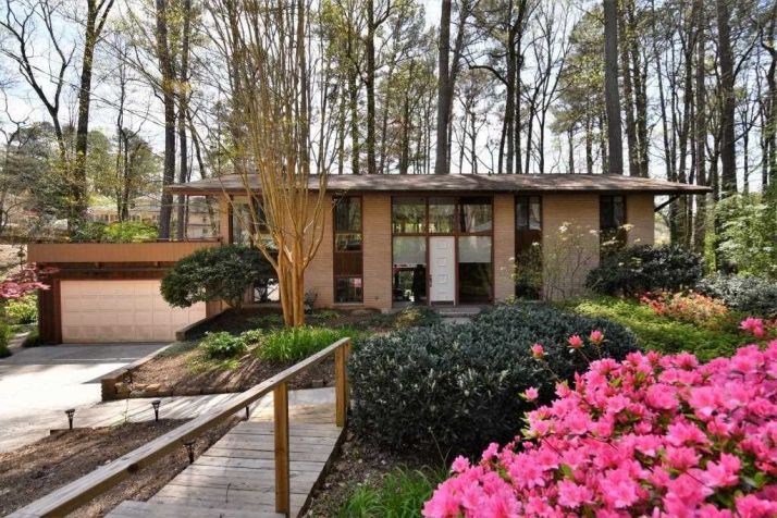 2745 Riviera Ct, Decatur, GA 30033