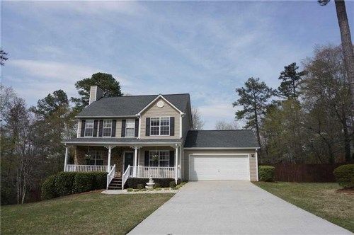 3062 Rockview Dr, Loganville, GA 30052