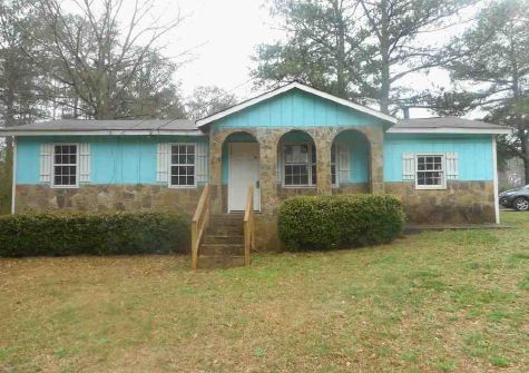 2377 Christian Cir, Covington, GA 30016