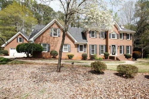 120 Emerald Dr, Mcdonough, GA 30253