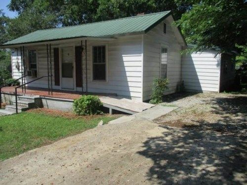 109 South St, Dallas, GA 30132