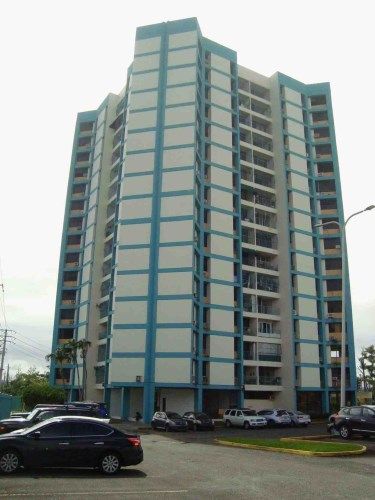 105 Torres De Carolina, Carolina, PR 00979