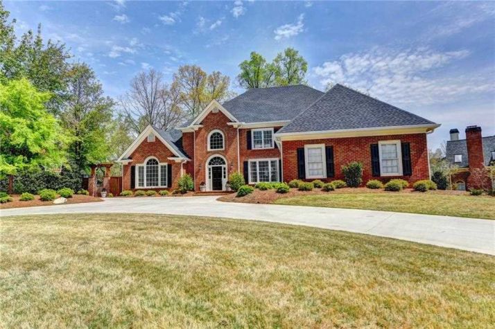 5189 Brooke Farm Dr, Atlanta, GA 30338