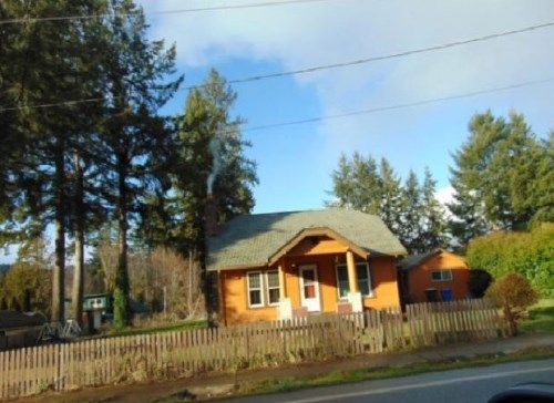 414 W 4th Ave, Pe Ell, WA 98572