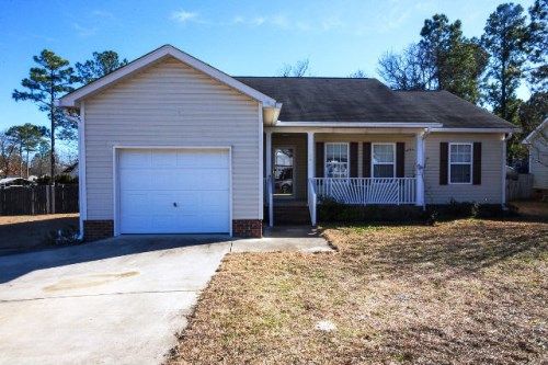 106 Maguire Dr, Lexington, SC 29073