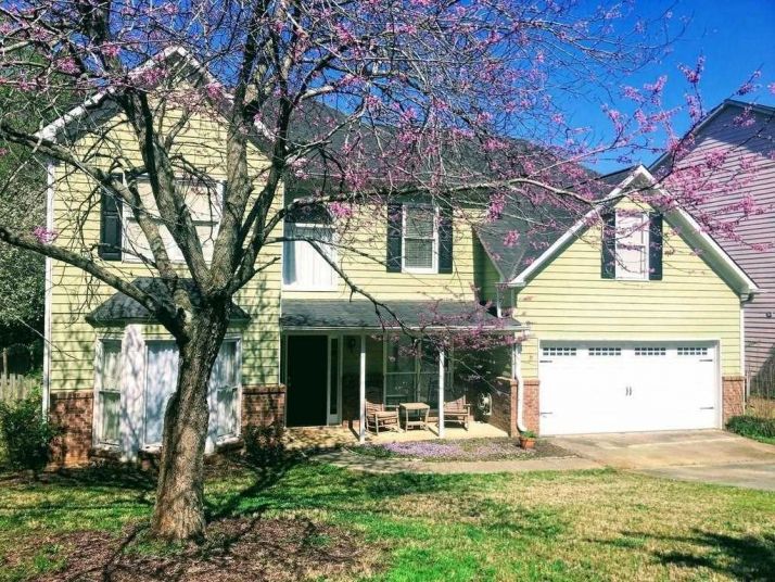 7124 Big Woods Dr, Woodstock, GA 30189