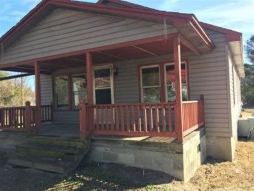 146 Longview Lake Rd, Garland, NC 28441