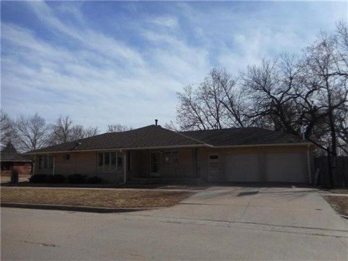 202 WEST WASHINGTON, Lyons, KS 67554