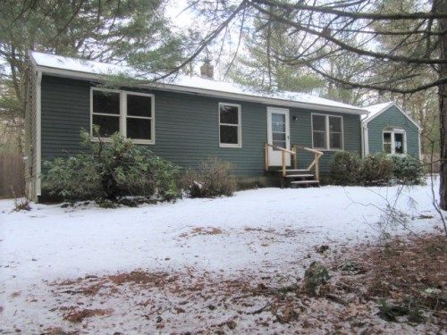 779 Shannock Rd, Wakefield, RI 02879