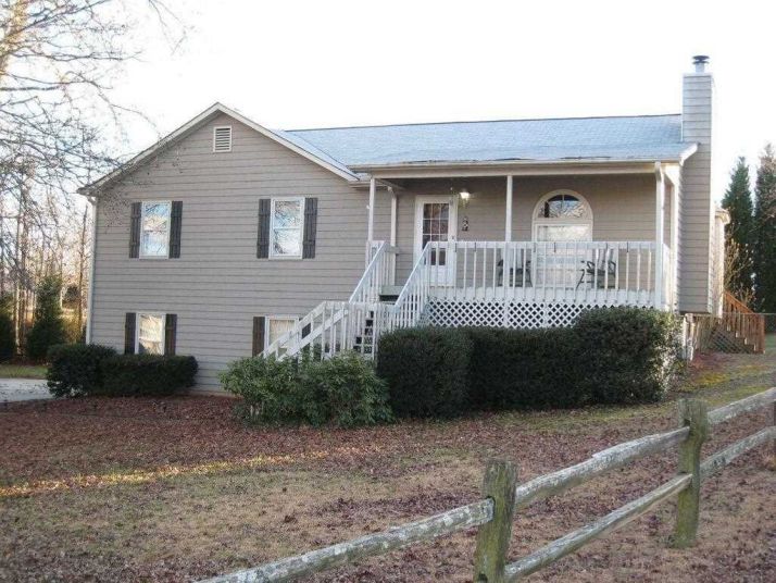 210 Sweetwater Ln, Powder Springs, GA 30127