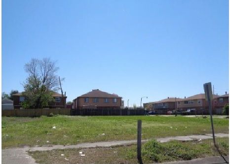 1561 W Chelsea Rd, Harvey, LA 70058
