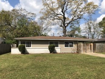 626 Bonnie Ln, Mobile, AL 36609