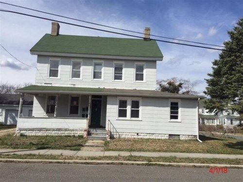 225 CLAY ST, Tuckerton, NJ 08087