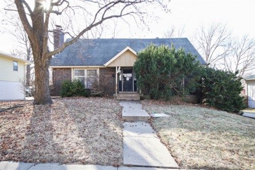 12017 E 56th St, Kansas City, MO 64133