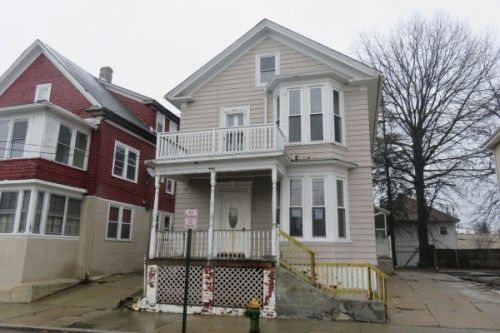 29 Home Ave, Providence, RI 02908