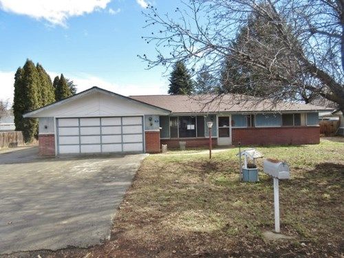 71 Urban Ave, Naches, WA 98937