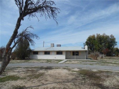 250 Union Pacific St, Pahrump, NV 89041