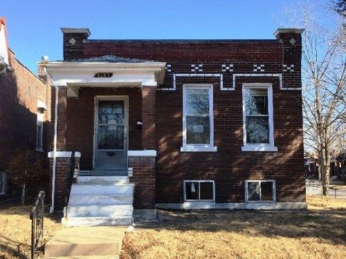 4163 Walsh St, Saint Louis, MO 63116