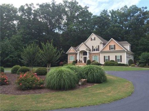 119 Grant Rd, Fayetteville, GA 30215
