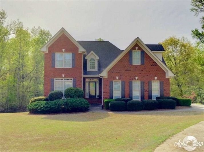 3104 Brians Creek Dr SE, Conyers, GA 30013